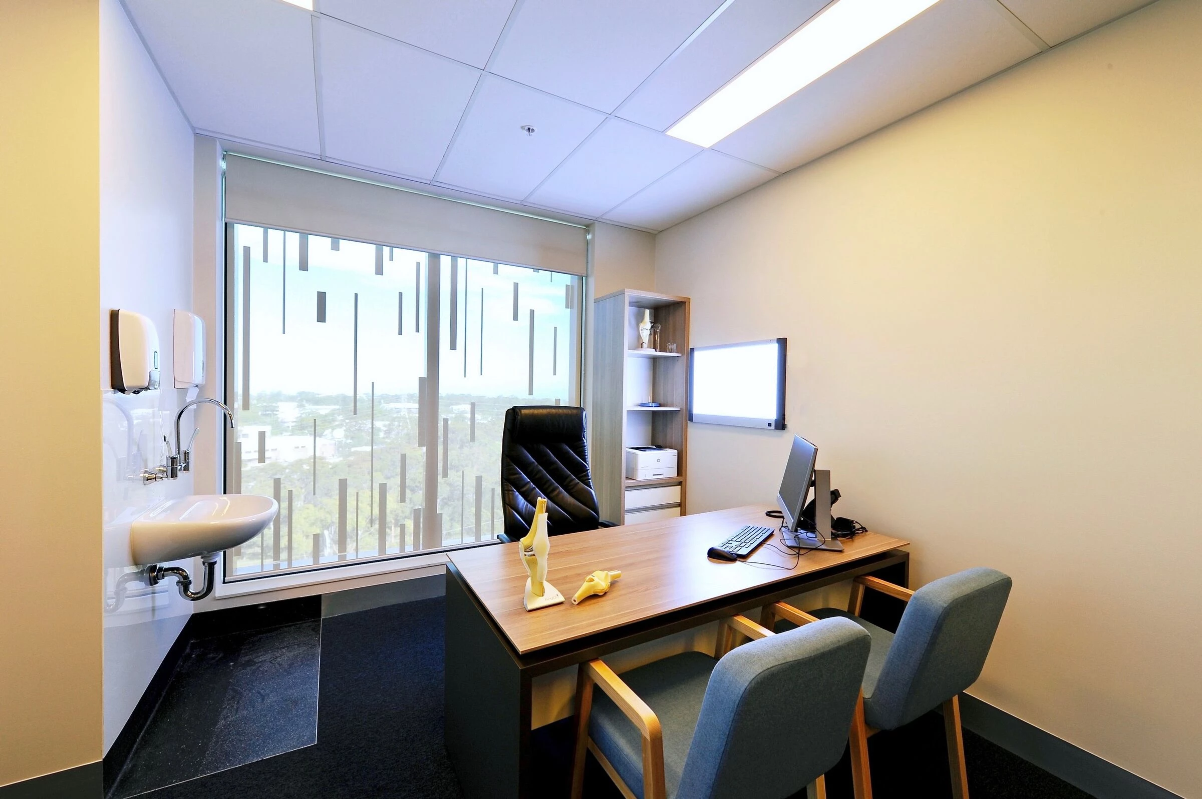 Peninsula Orthopaedics & Sports Medicine Clinic-24