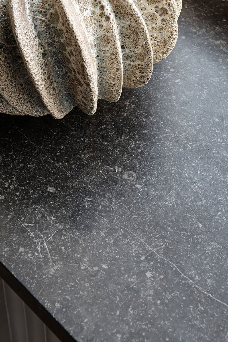 瑞典简约灰调一居室公寓-13