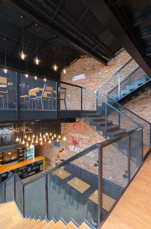 越南 Vinh 市海鲜餐厅 Crabsark & Crawfish-10