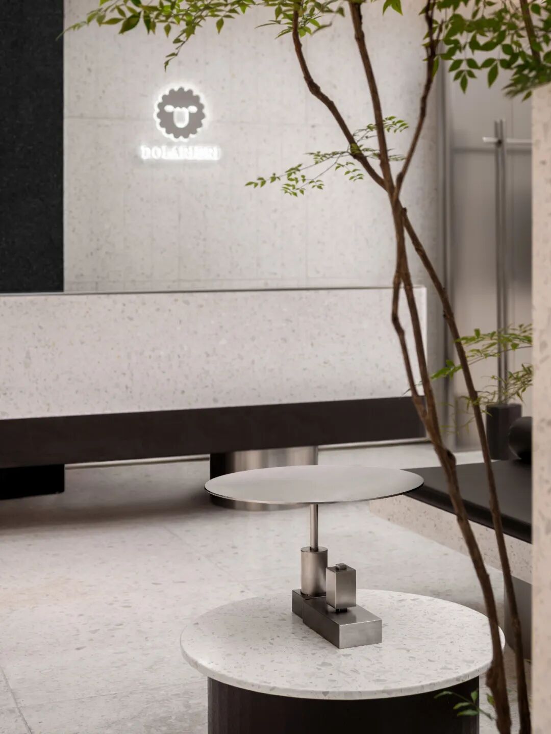 时空的几何叙事｜DOLARIERIRetailStore-43