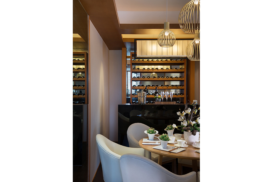 豪华别墅 现代风格欧堡利亚臻园  别墅样板 1-5