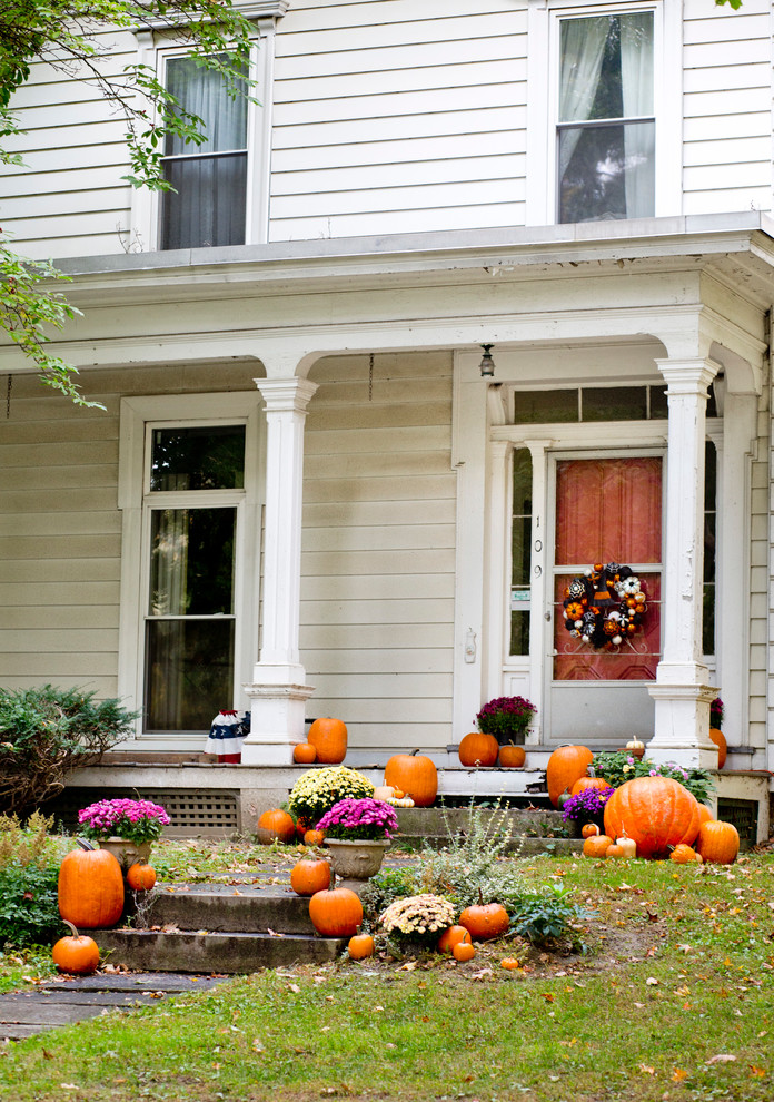 2023 Fall Front Porch Spruce-Up Ideas-12