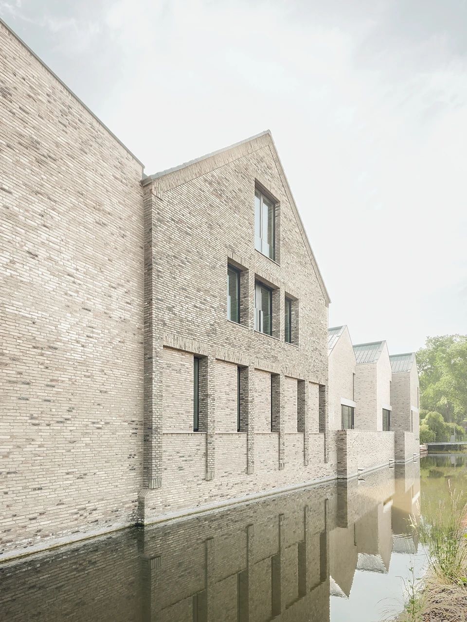 Pool Leber建筑事务所 | 理性与诗意的完美结合-33