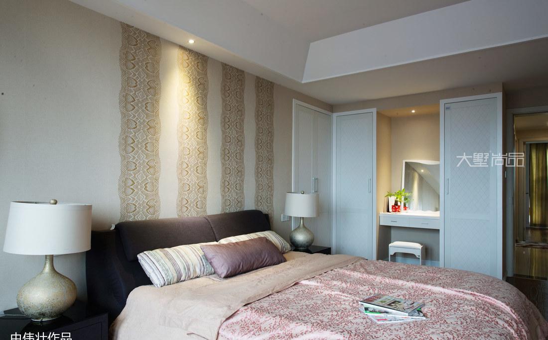 绿色与咖色共舞,打造平衡空间美感-24