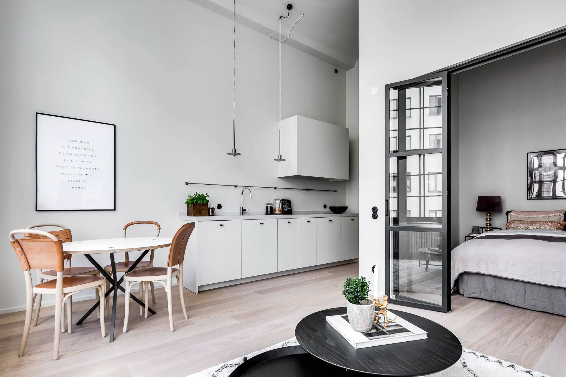 瑞典旧酿酒厂改造的挑高采光 Loft 公寓-10