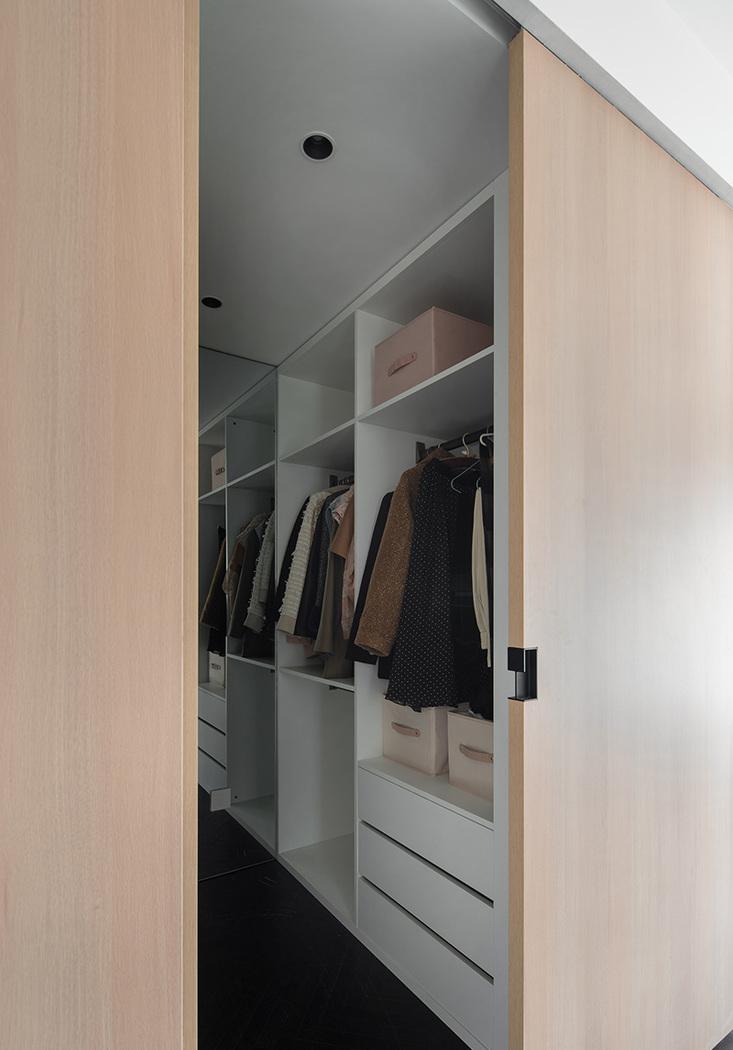 黑白之间 · 云南昆明滇池边四室设计丨中国昆明-53