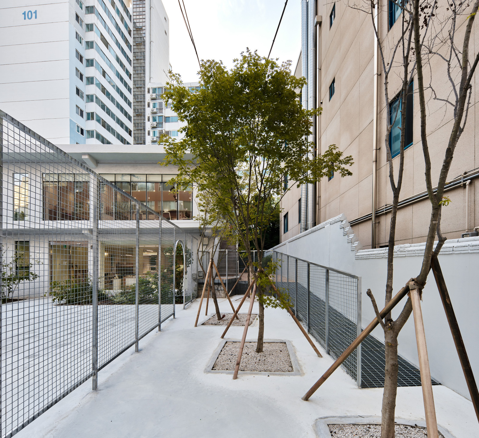 白色与木纹，高品质儿童家具设计-19