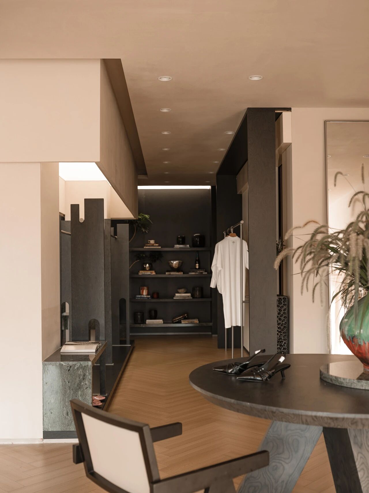 埃及艳后国际设计师品牌买手店丨中国浙江丨北鱼筑造(深圳)设计事务所-47