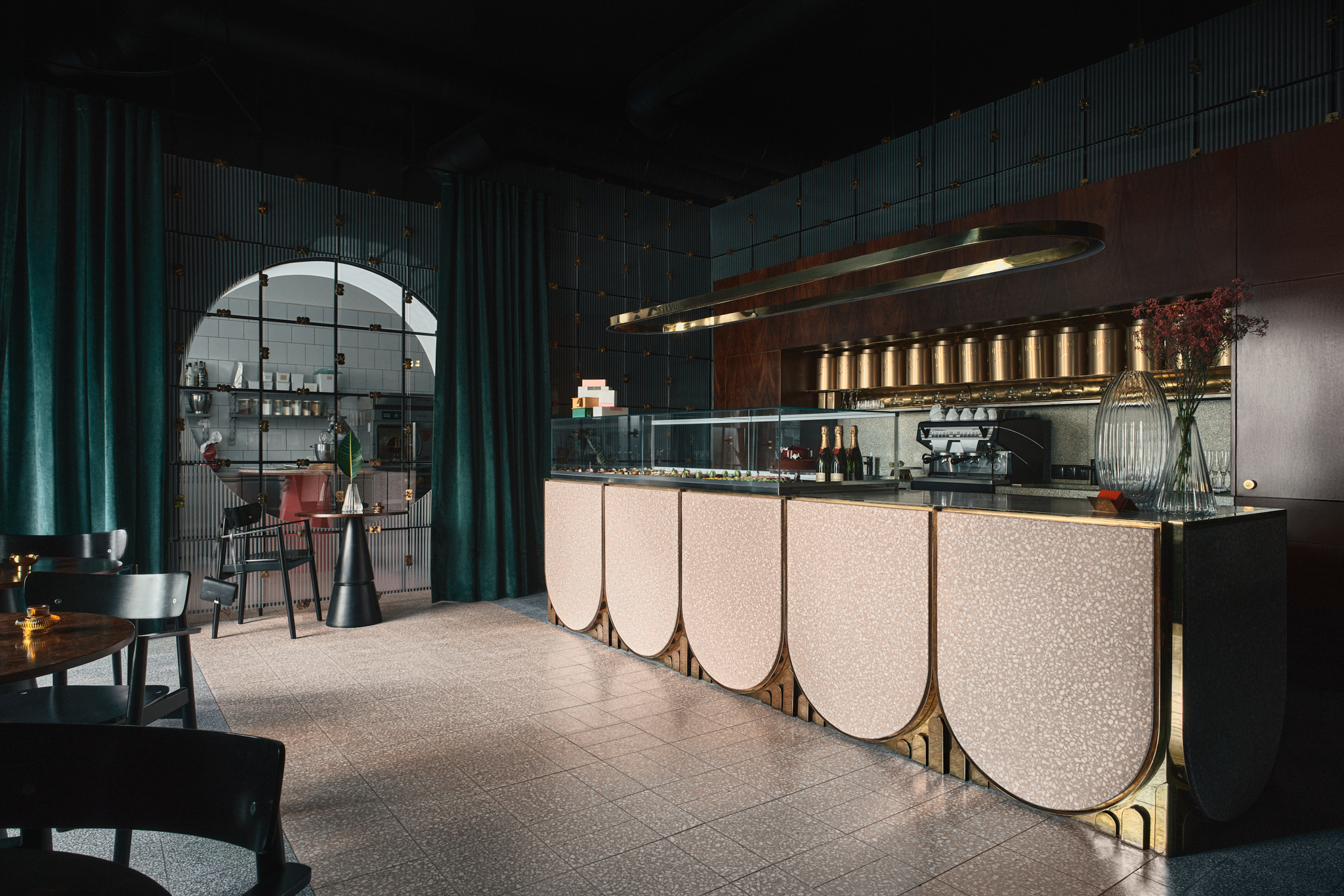 Opole 老市场精致糖果店“Bon Bon”丨Ugo 办公室-14