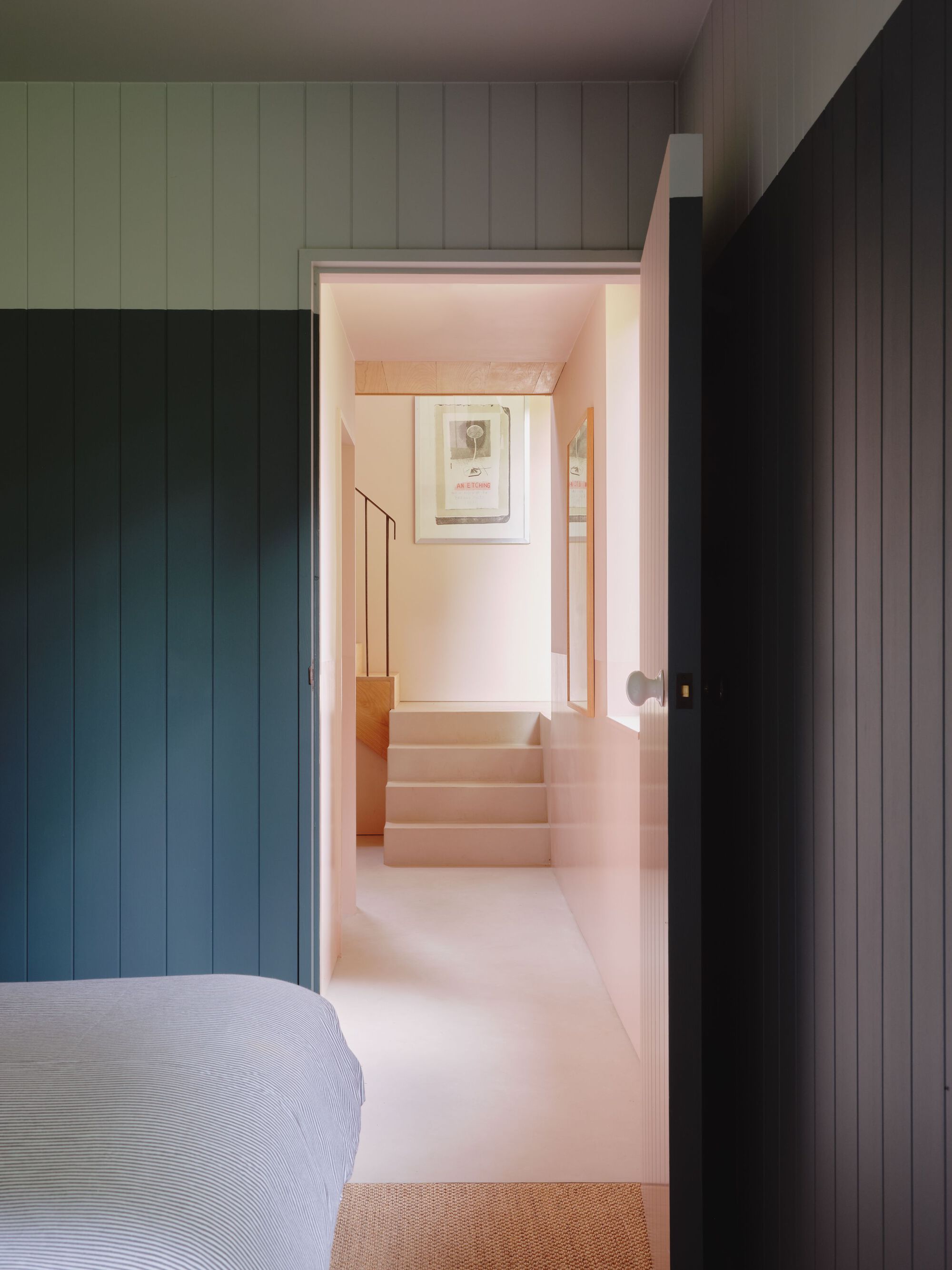 Pitcombe’s Old School House Renovation / Bindloss Dawes-46