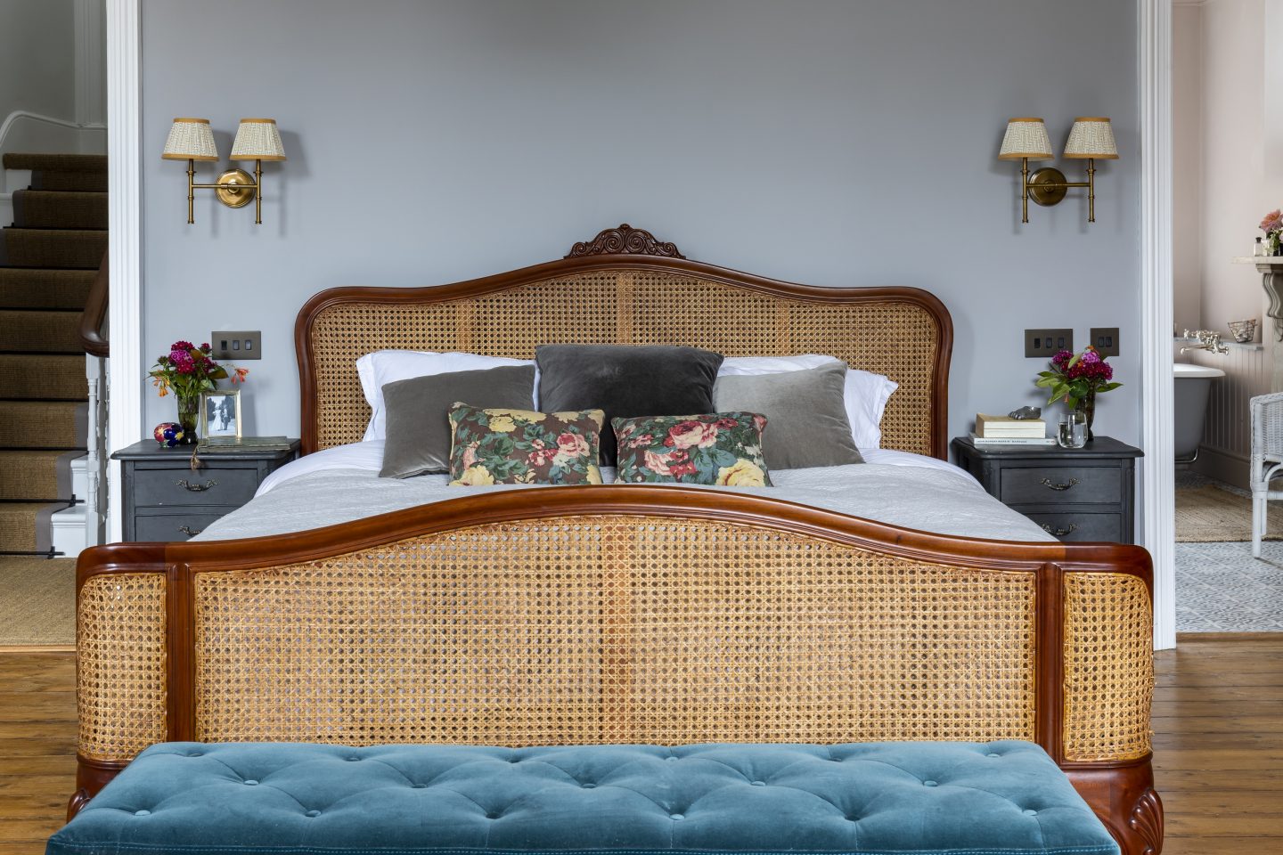 Imperfect Interiors
-5