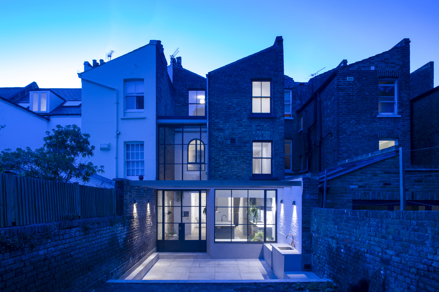 英国汉宁顿路住宅丨Matthew Giles Architects-13