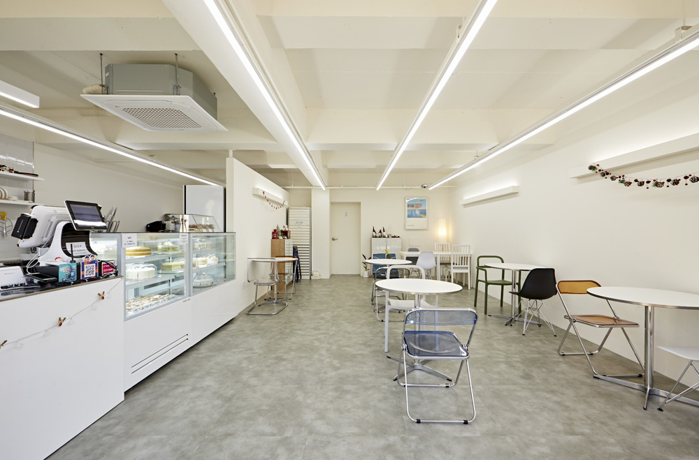 白色梦幻 | 20 平米小空间的精致设计-4