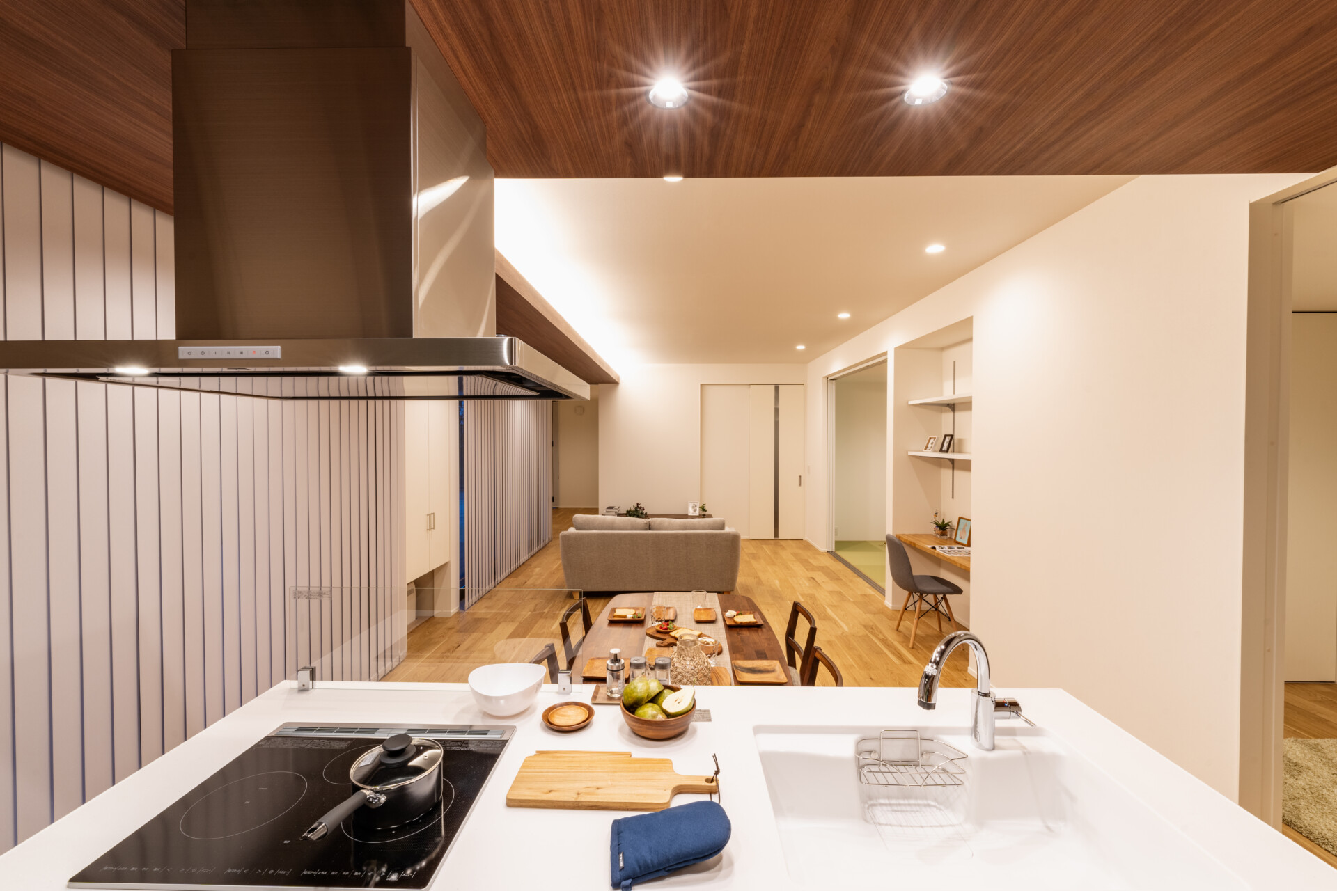 永年満足の新世代の住まい「casa piatto（カーサ・ピアット）」シンプルで洗練された平屋の進化形 - #casa-12