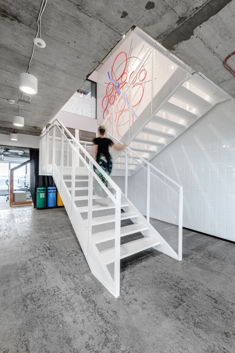 重温城市记忆 · Mediabrands 波兰华沙办公室设计丨Workplace-19