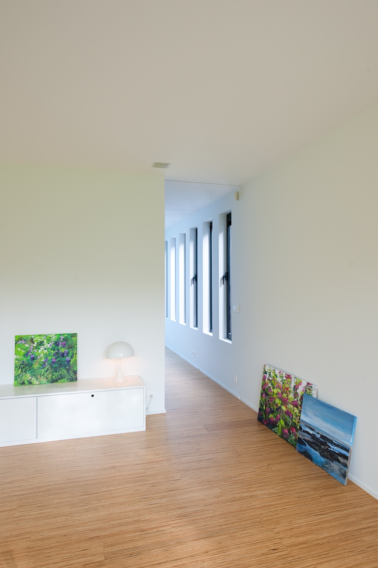 绿意环绕的简约家园——House GM-15