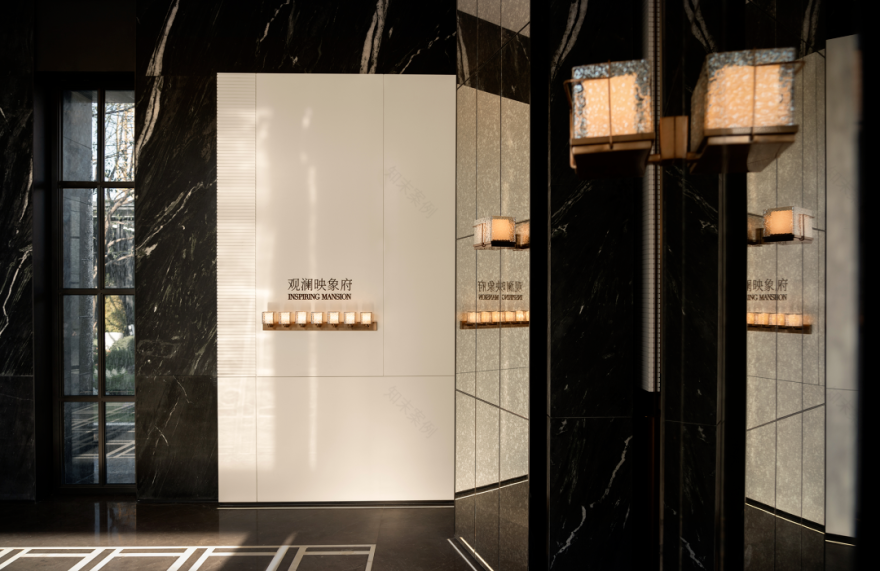 700㎡高级黑售楼处丨李益中空间设计-19