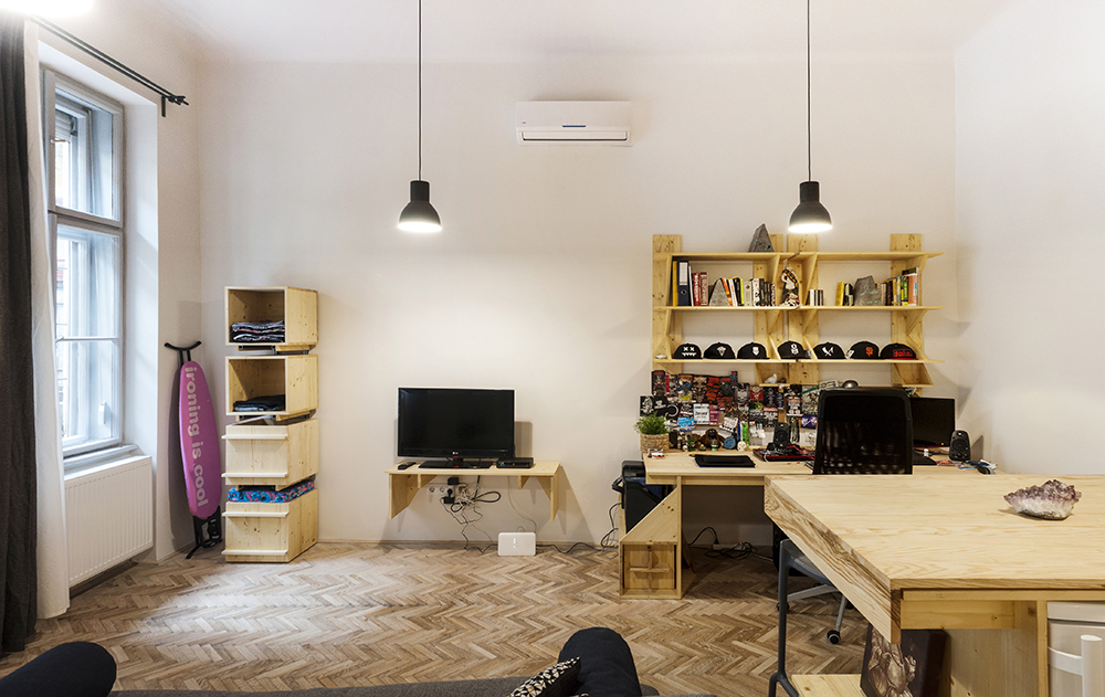 micri livework apartment in downtown budapest-8