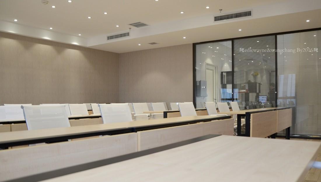 
我爱我家房产总部办公 -0