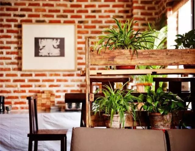 这家老厂房改建、42万块砖砌成的民宿惊艳了所有人-96