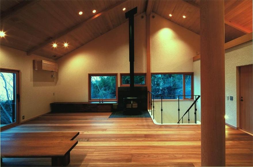 伊豆天城高原の別荘 DOVE VAI丨松井建築研究所-15