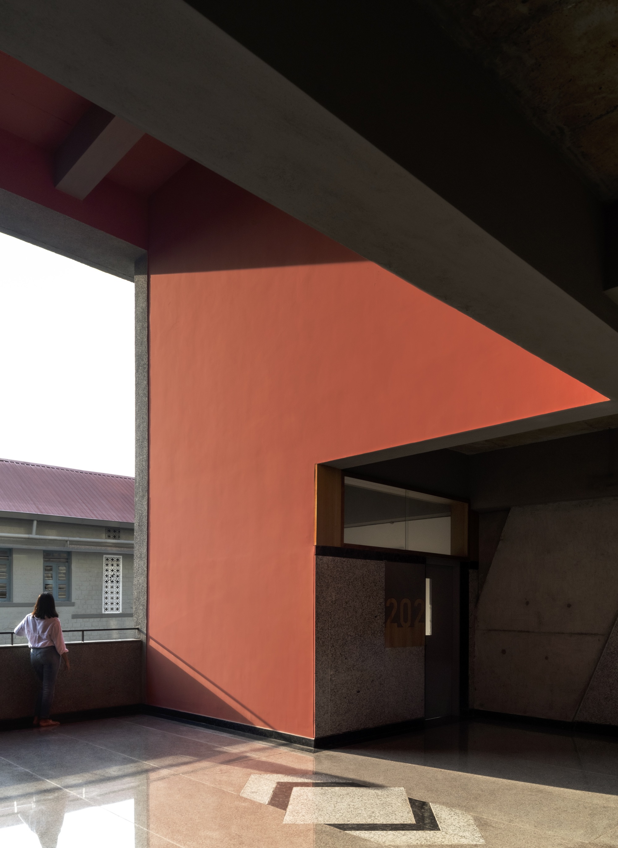 St. Joseph’s College of Law Bengaluru / BetweenSpaces-40