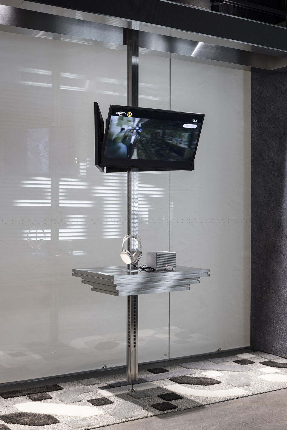 KT 恩丸（注：Onmaru如果是特定名称，这样音译较合适，若有具体背景指向，可能需根据情况调整） 丨韩国丨mttb-26