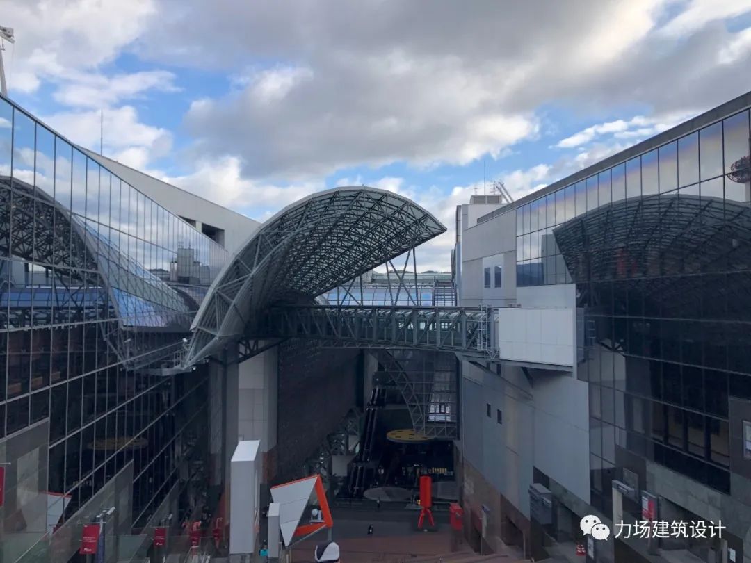 原广司的 JR 京都站——城市综合体与艺术的完美融合-19