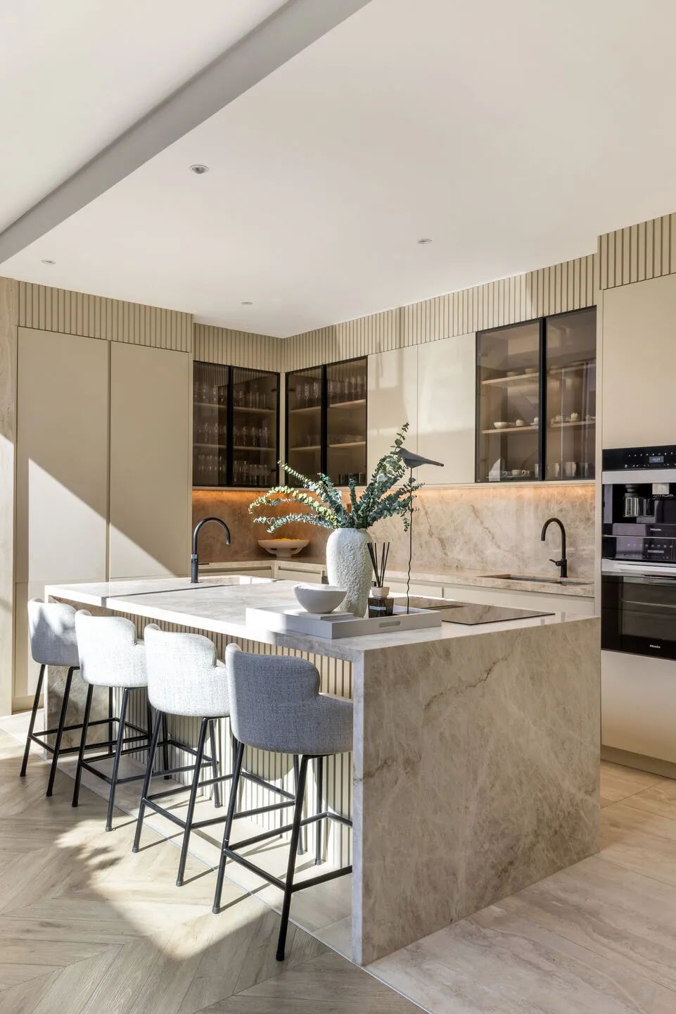 隐于自然的现代雅居:Villa Esencia 的空间美学叙事丨阿联酋迪拜-5