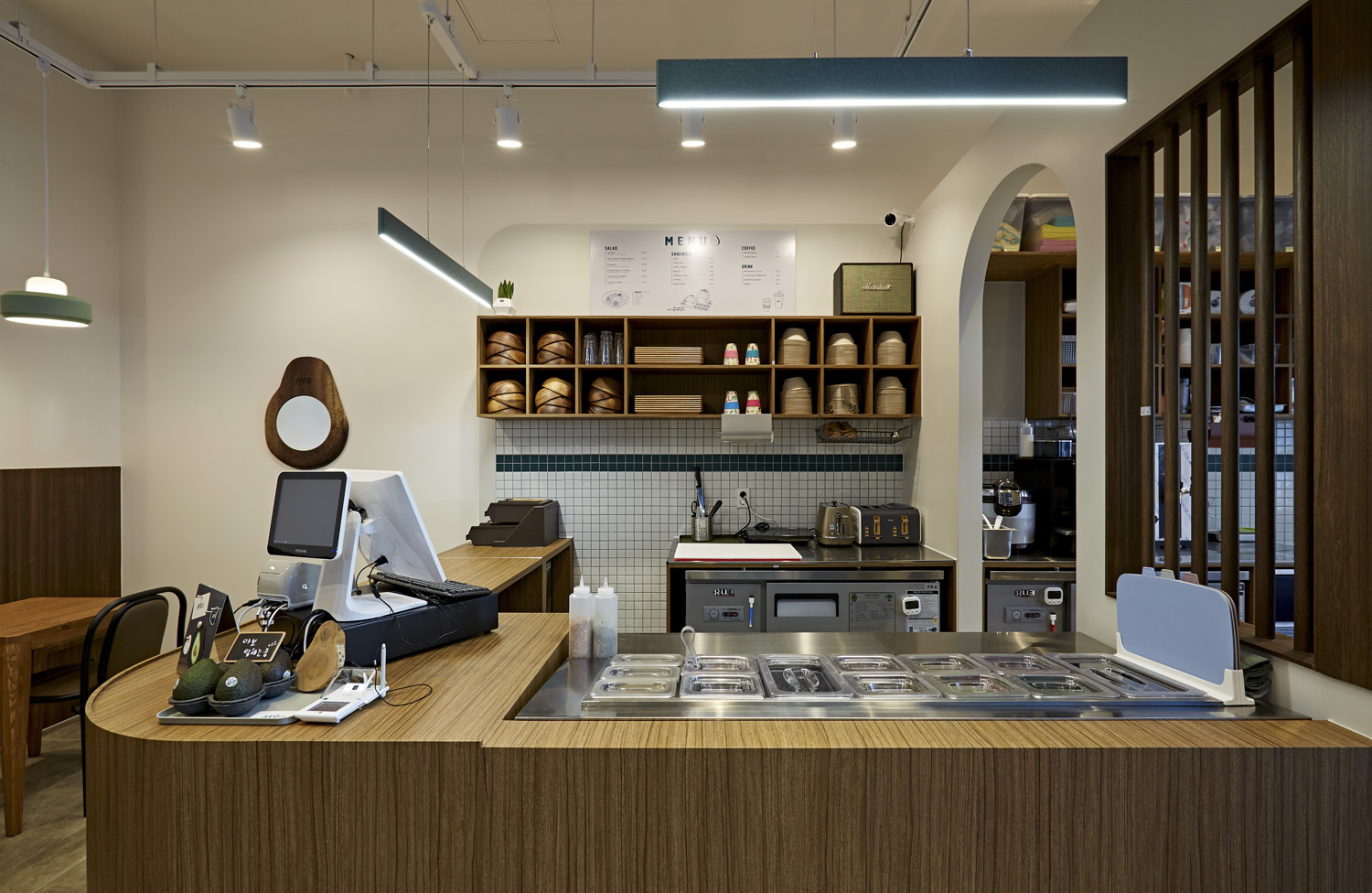 极简风尚，AVO 打造 9 平米美食空间-5