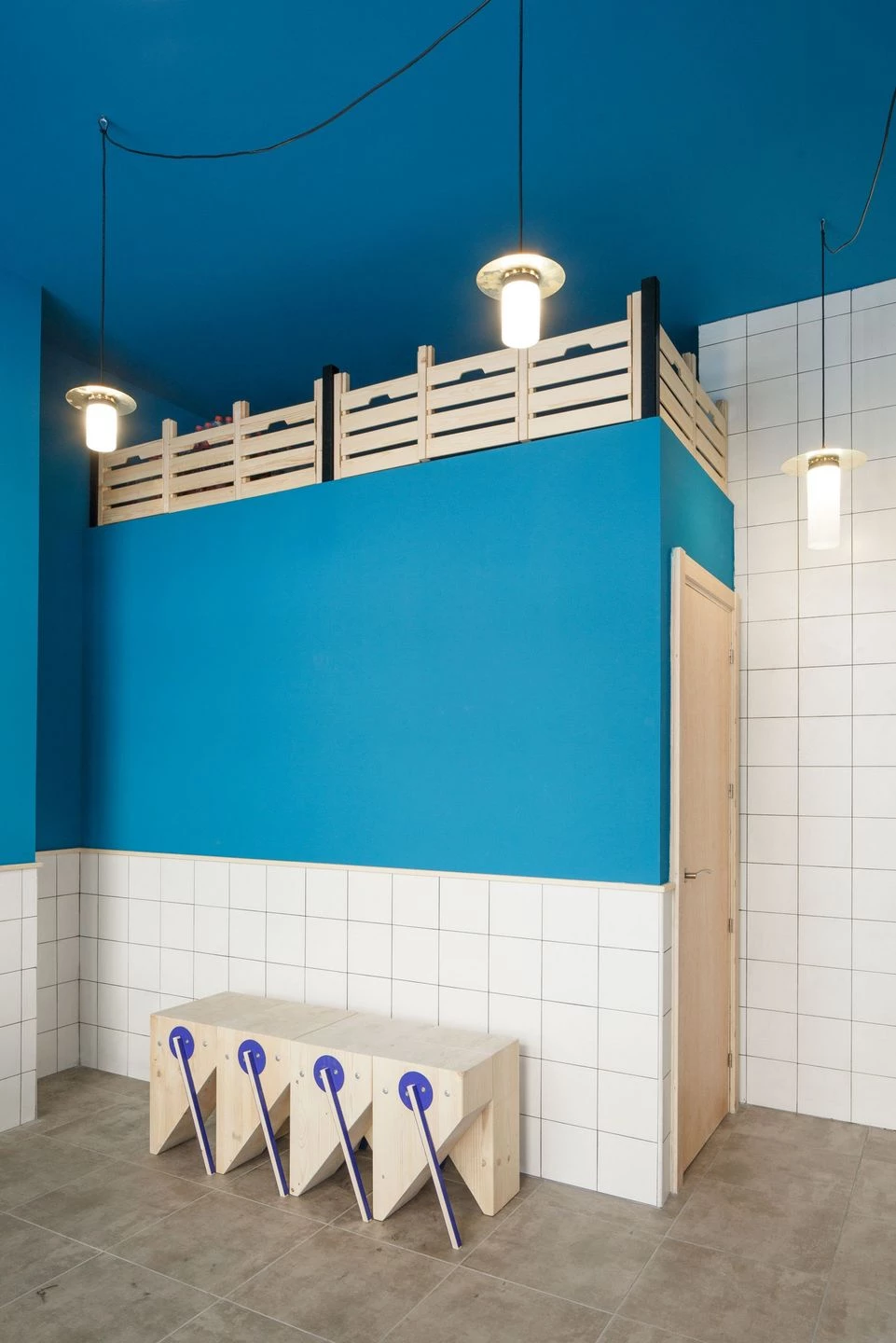 迷你仓库式餐厅设计-21