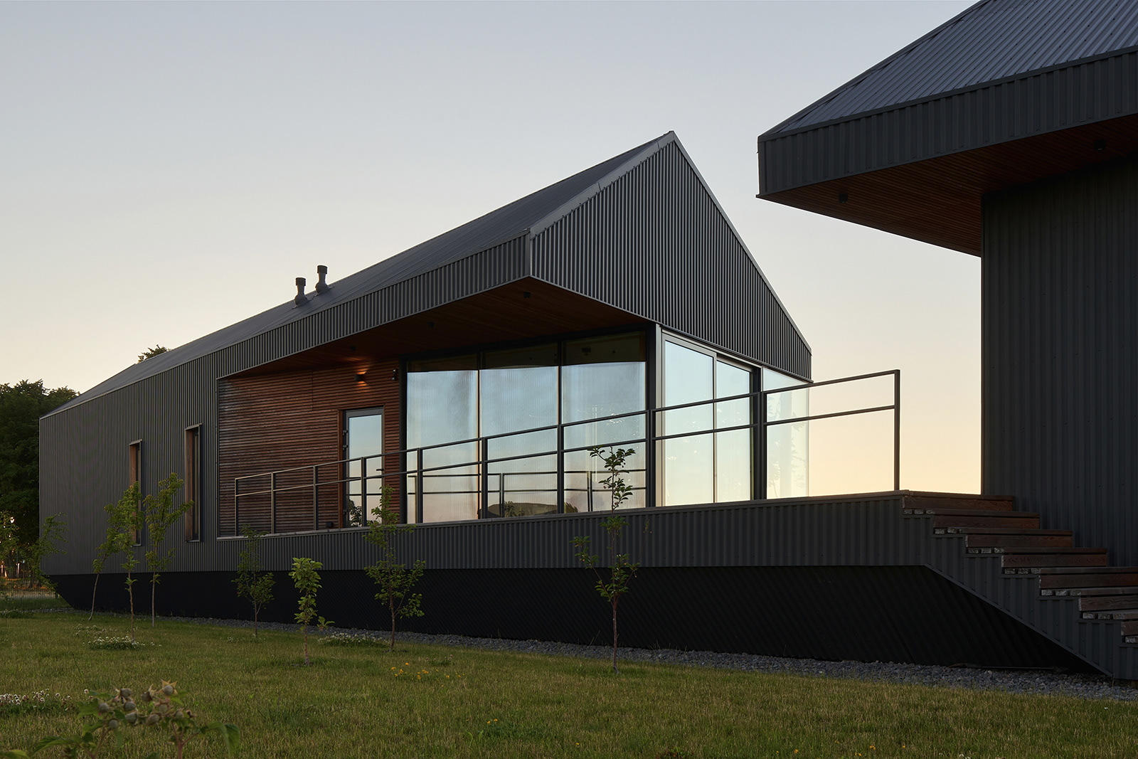 红色房子·斯堪的纳维亚设计丨Norddomos-8