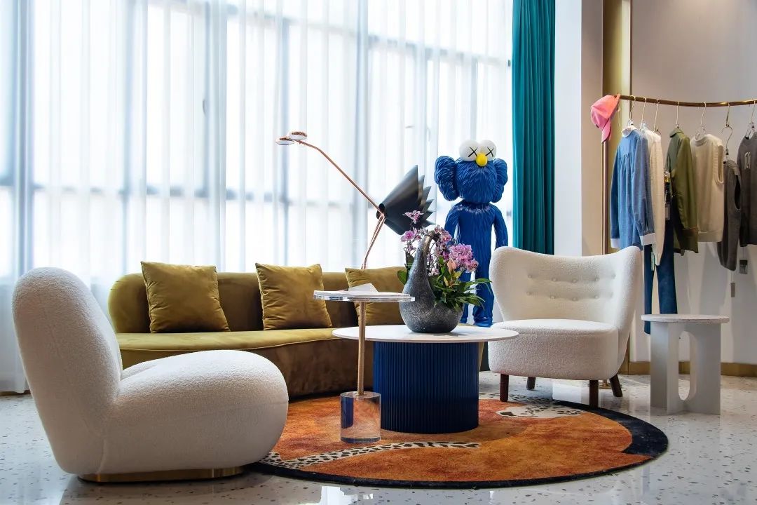 云南安宁轻奢时尚服饰店丨中国云南丨余得水-55