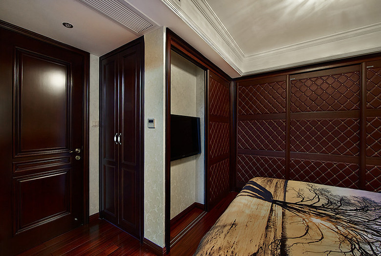 四室两厅现代中式风格-6