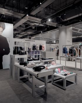 IUGAMAKARAS Pop-up Store, The Hyundai Seoul