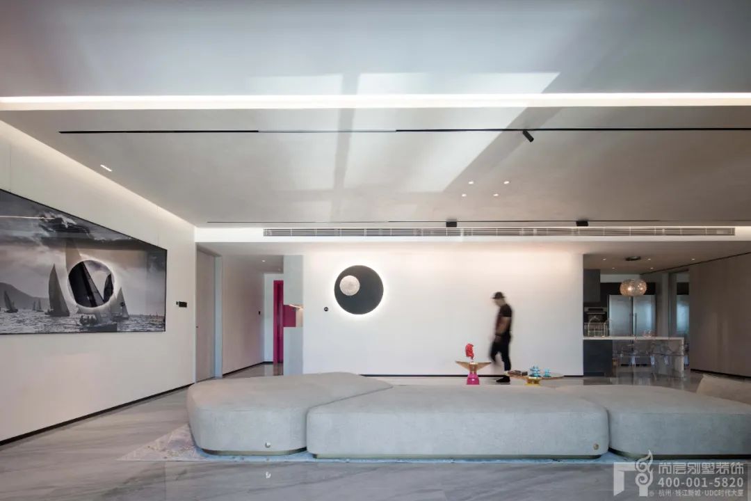 以“自然,水,帆”为主题的现代简约别墅设计丨中国杭州丨尚层别墅装饰-4