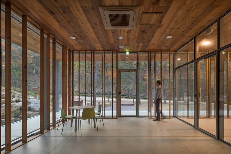 Busan Forest of Healing Visitor Center Architects Group RAUM-16