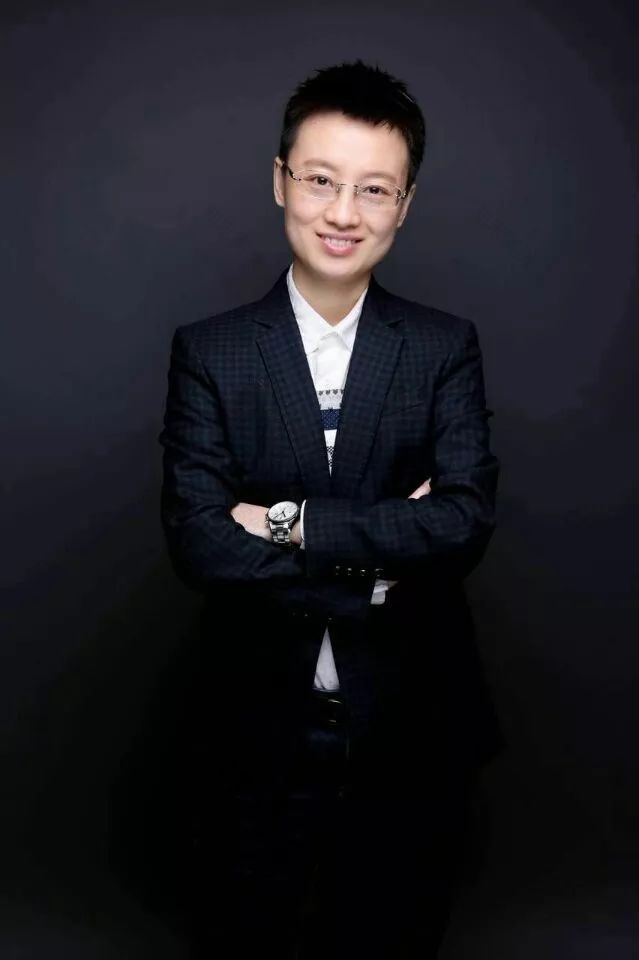 博洛尼打造极简别墅生活 | 空间魔法让生活更自由-1