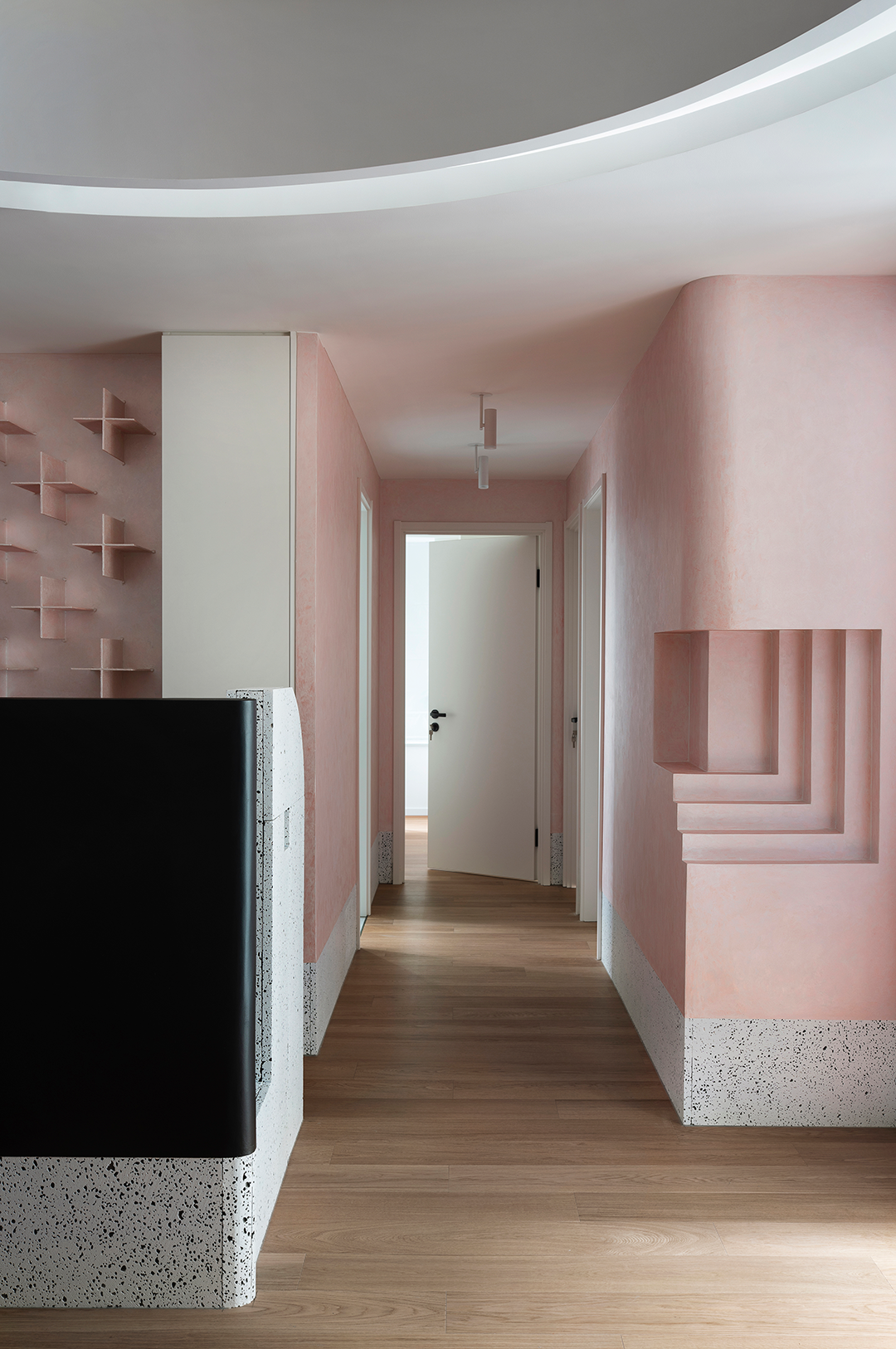 田间之上中国湘菜馆丨中国广州丨黑白木设计-150