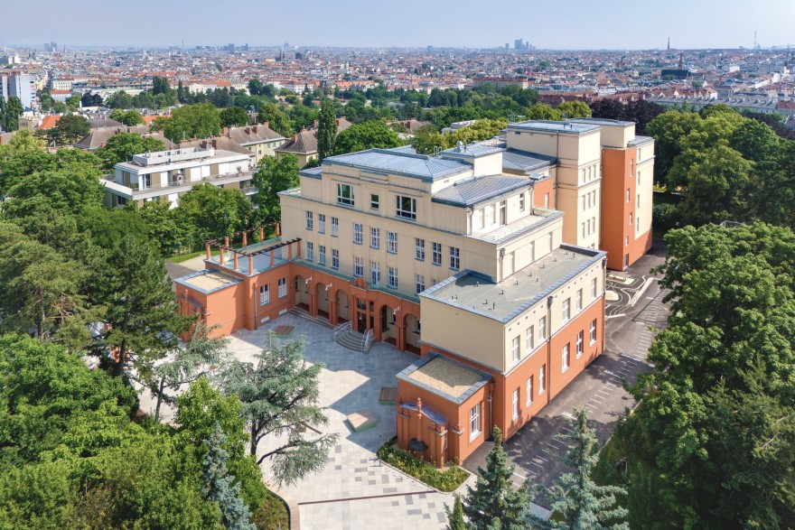 Gersthof Model School Renovation and Conversion / Franz&Sue-28