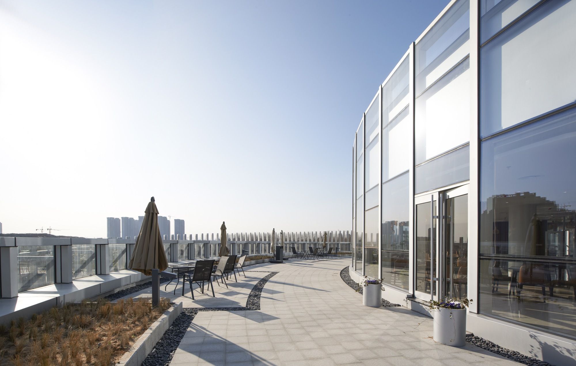 郑州联控生物医药园展览中心——双螺旋结构的生物科技地标-8