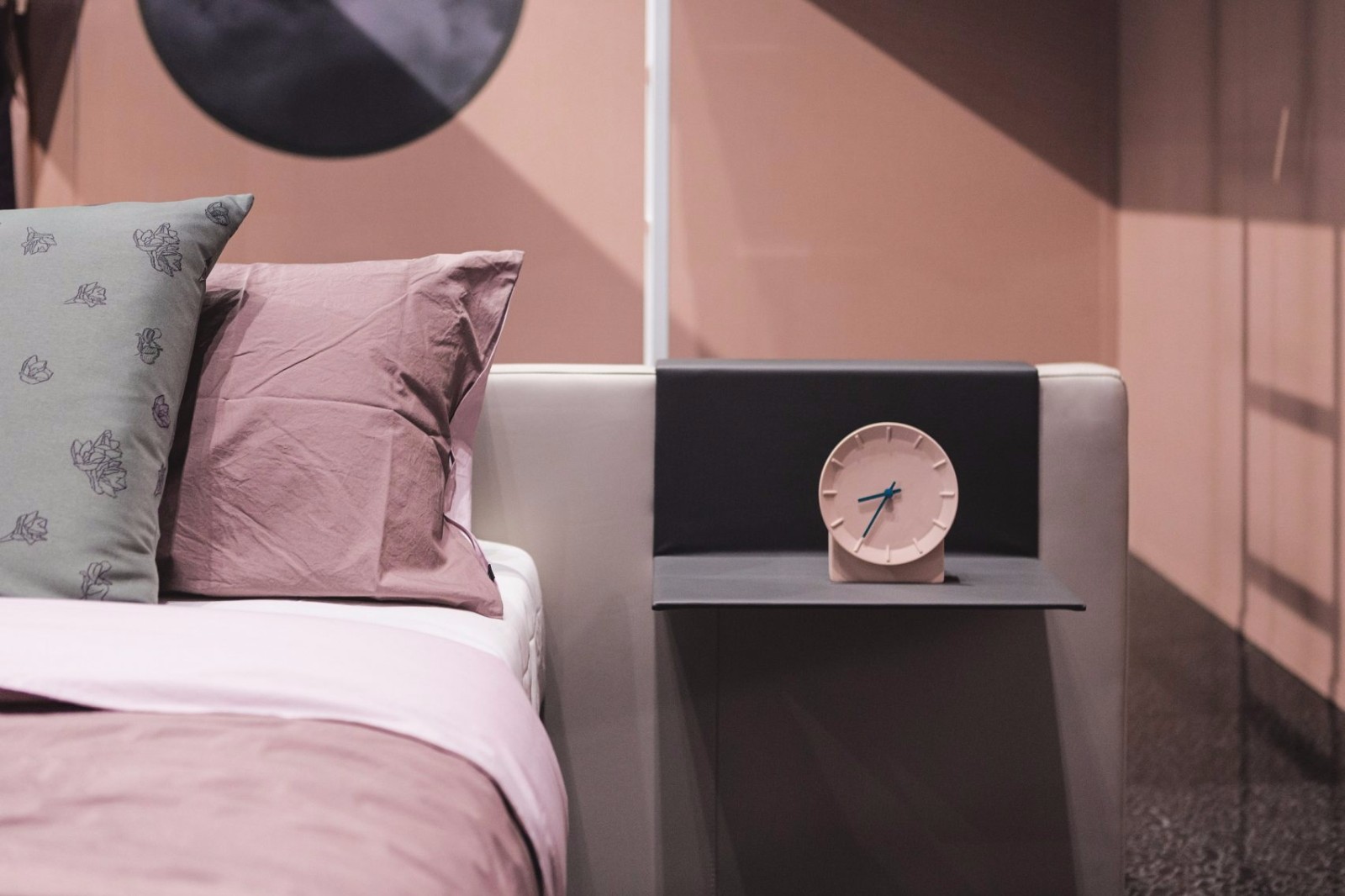 女性“情节”的屋子-12