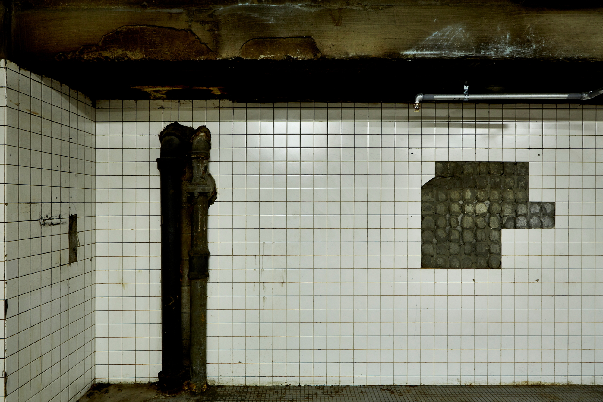 东京银座索尼大厦的地下三层与停车场共享空间设计-13