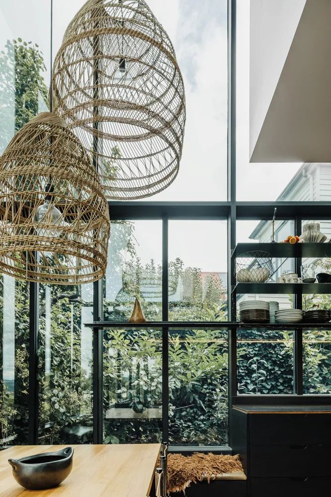 蔚来房屋|| 加建钢构玻璃屋，老建筑新生命-13