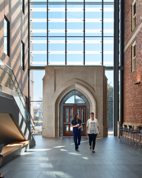 Vanderbilt University School of Nursing / HASTINGS Architecture