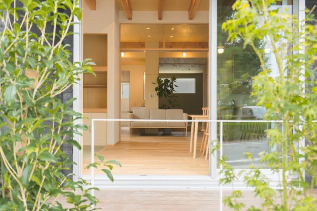 公園前の２世帯の住まい丨ｍ＋ｈ（エムアンドエイチ）建築設計スタジオ-16