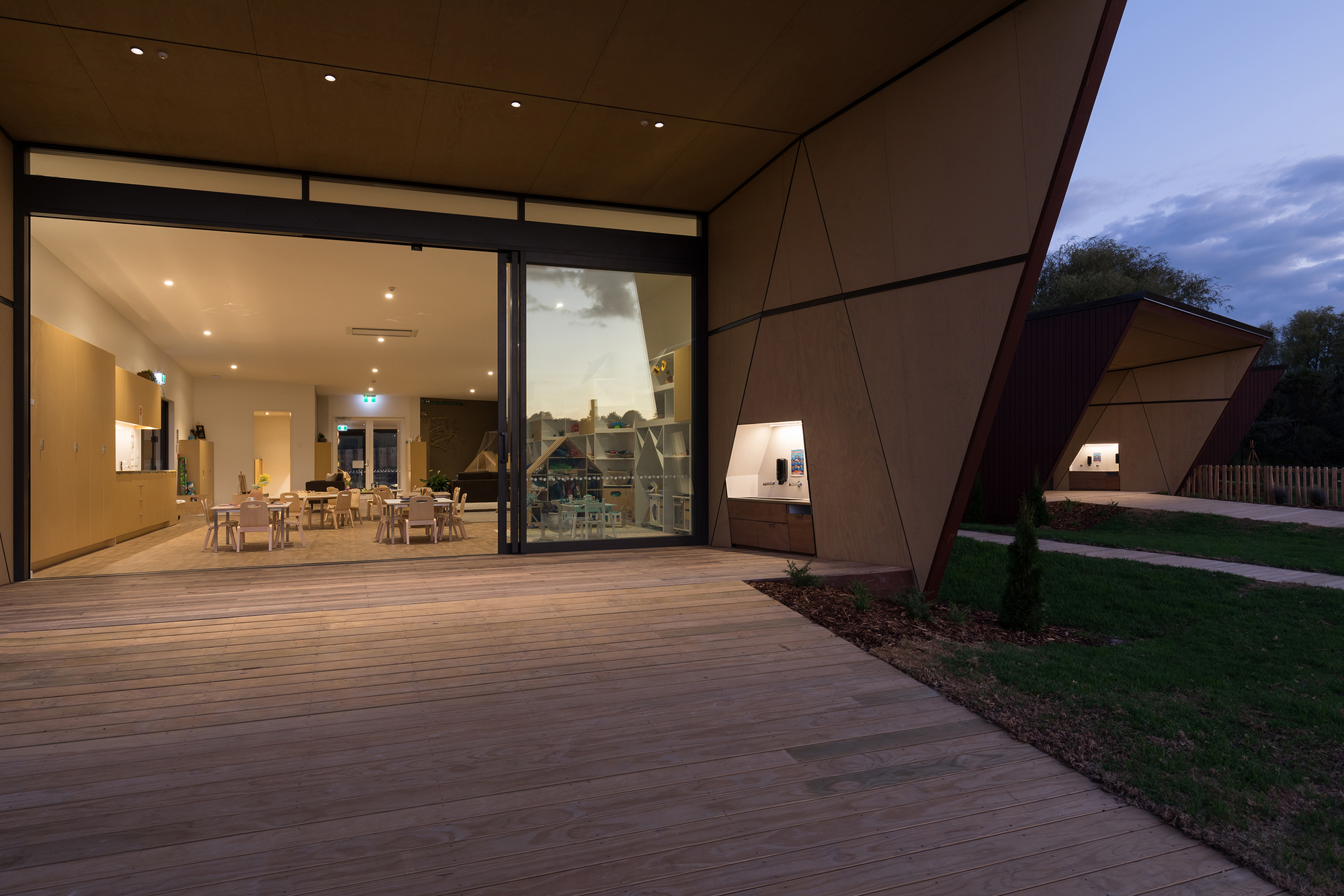 Fantails Estate Dairy Flat Childhood Centre / Collingridge and Smith Architects-32