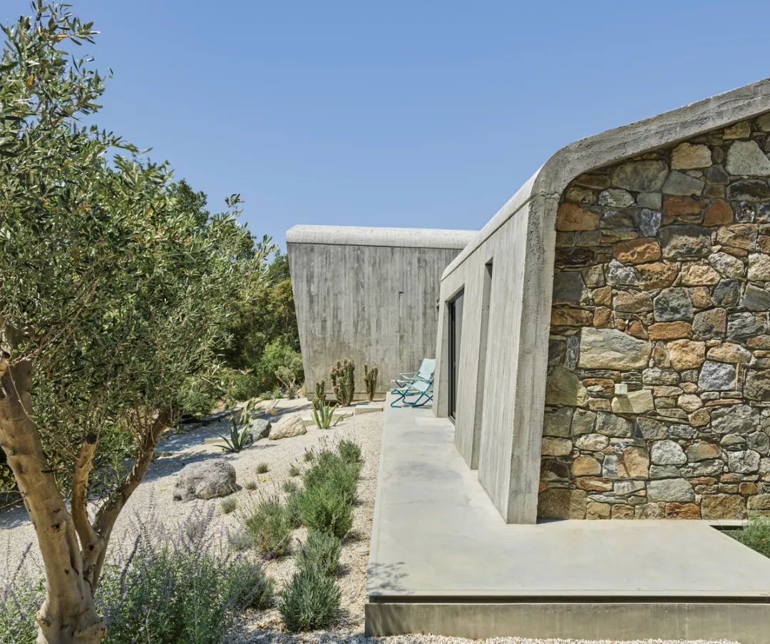 乡村混凝土住宅，多重空间与自然融合-27