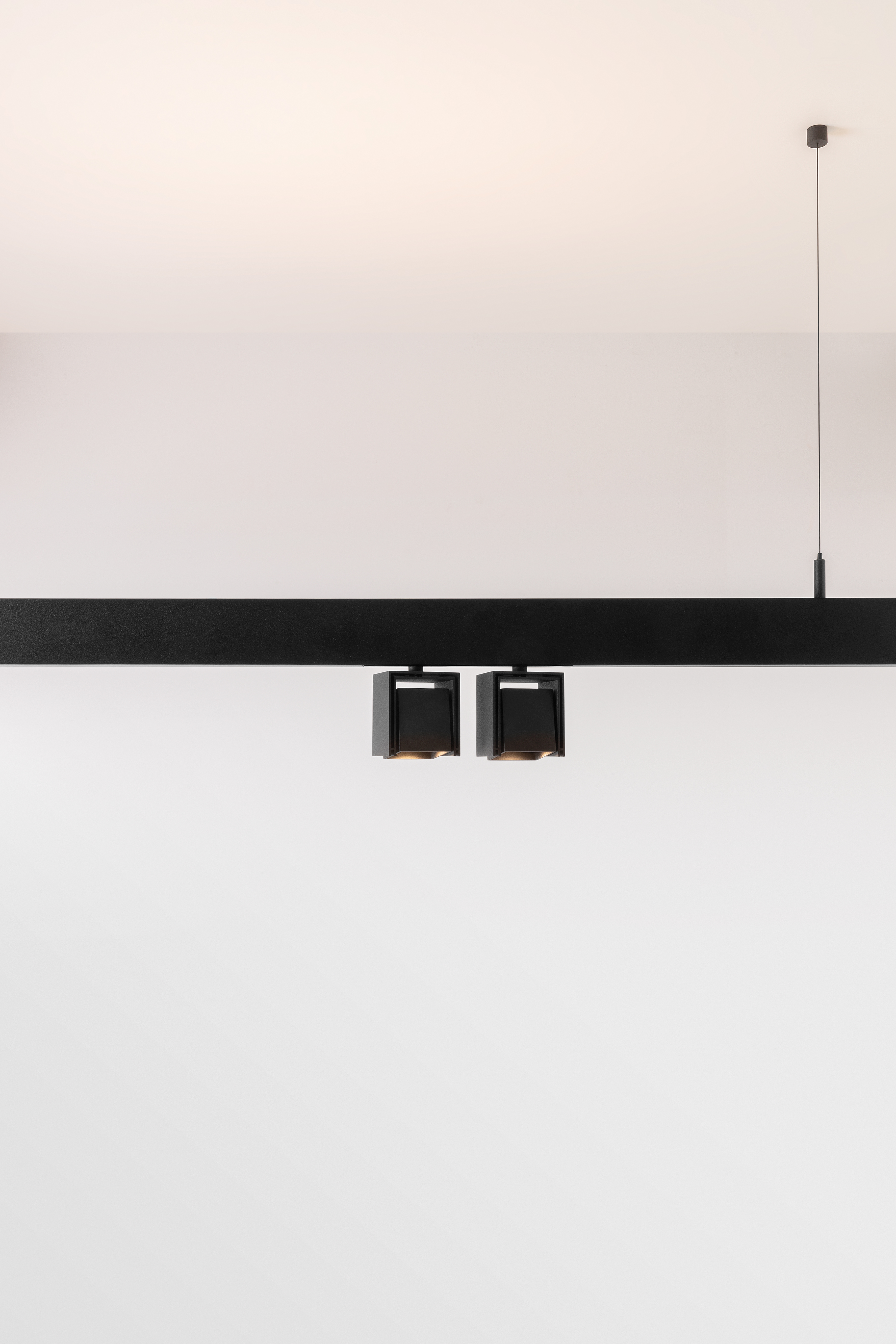 Pista Track 48V Suspended Up/Down | Pista Track 48V | Illuminazione architetturale | Modular Lighting Instruments-15