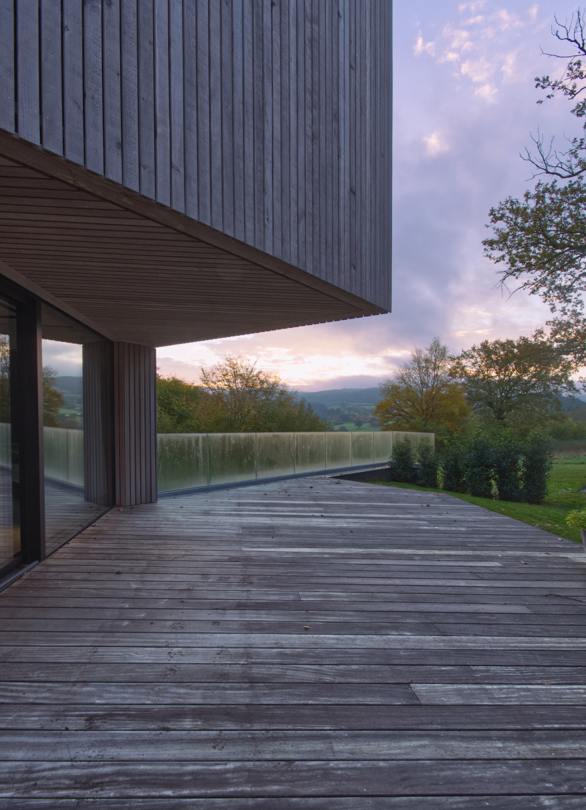 House in Mormont / Jahnke-Ledant Architects-29